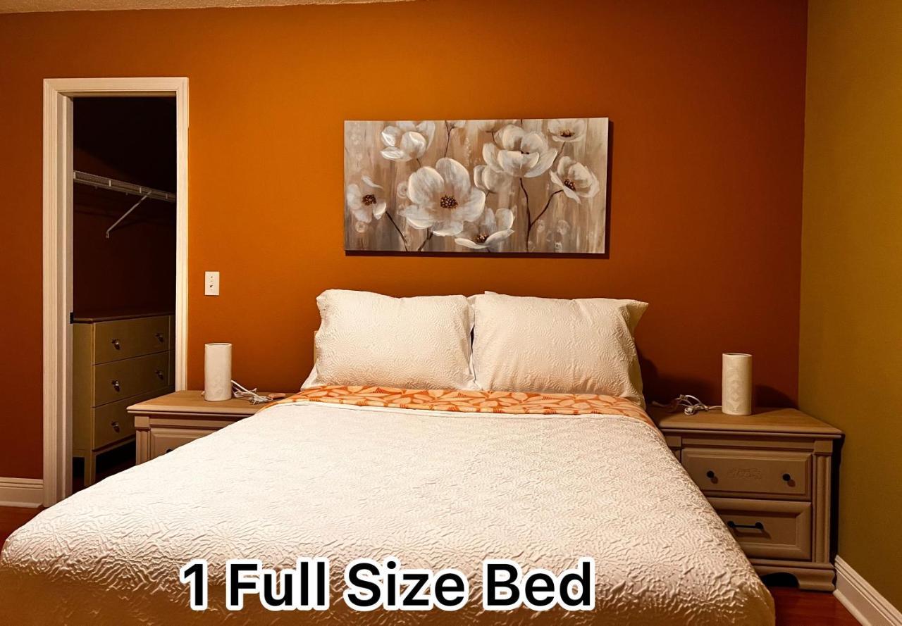 Modern Room With Shared Bathroom Alafaya Extérieur photo